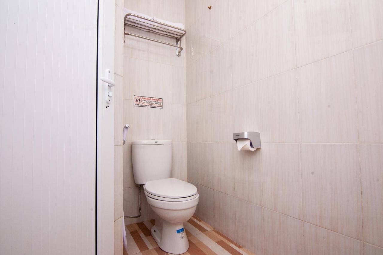 Oyo 2816 Privato Suite Kembaran Екстер'єр фото