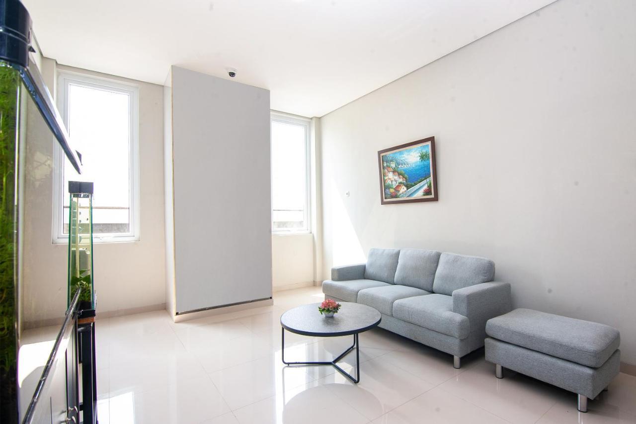 Oyo 2816 Privato Suite Kembaran Екстер'єр фото